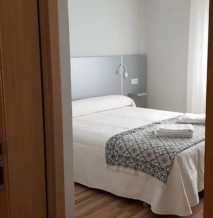 Perez Πανσιόν Portomarin